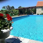 Manuela Appartement Ljubač