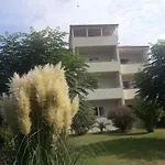 Manuela *