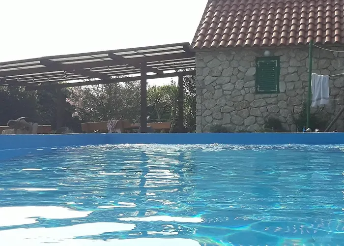 Manuela *