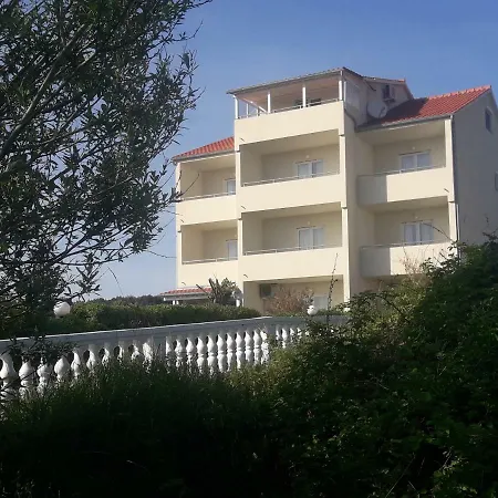 Manuela Apartment Ljubac (Zadar)