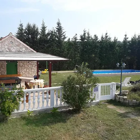 Manuela * Ljubac (Zadar)